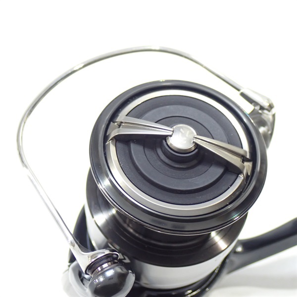 ２４セルテートＬＴ４０００－ＣＸＨ